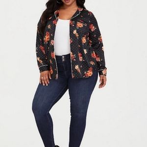 5/$25. Torrid Black Floral Satin Blouse or PJ Top 2x